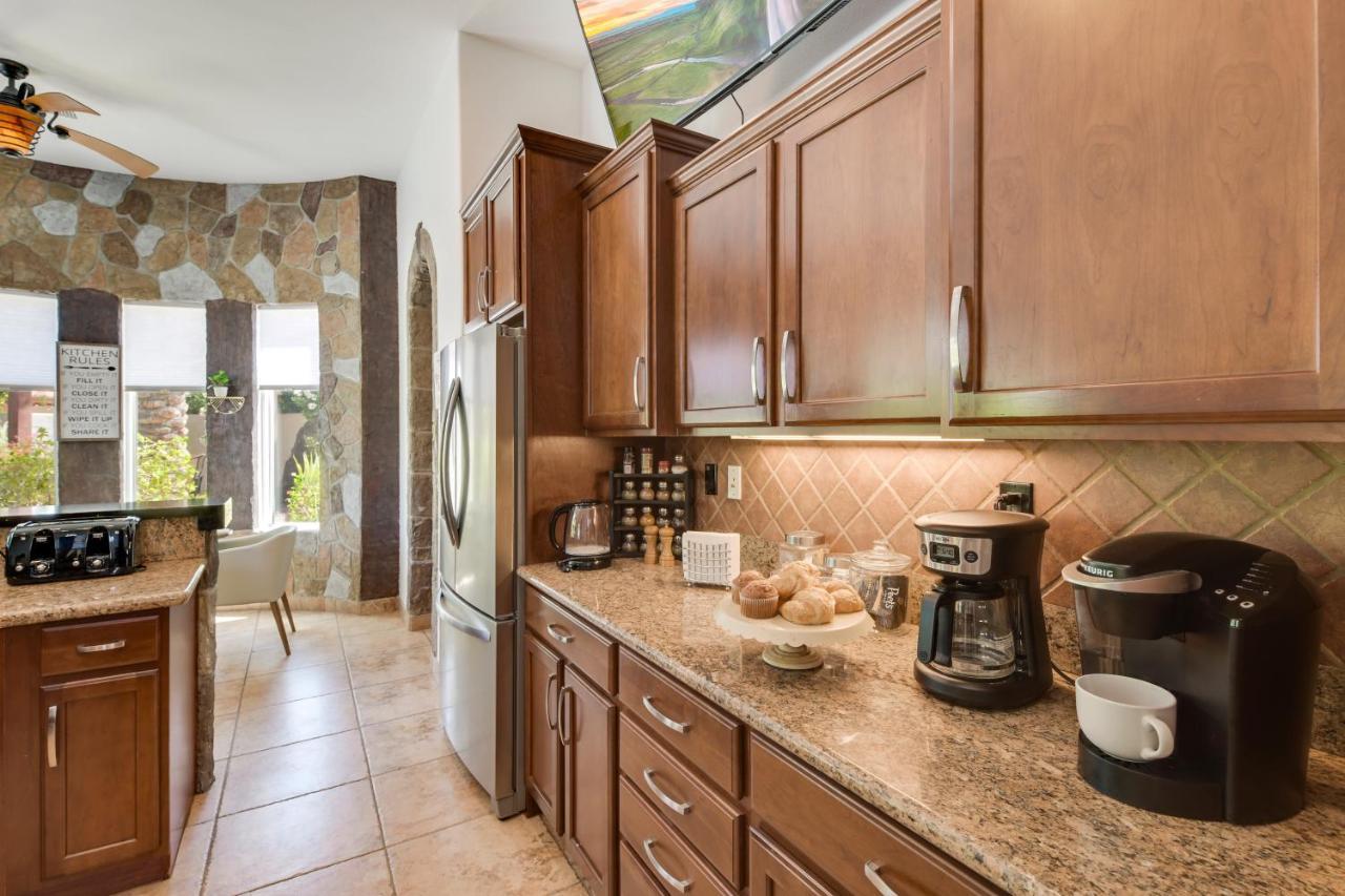 A Beautiful Desert Escape With Everything You Need Palm Springs Exterior photo